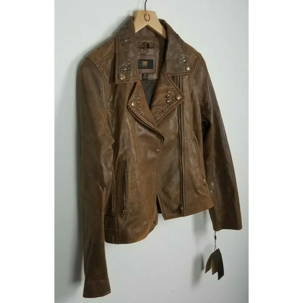 Frye Sz. S Lamb Leather Biker Stud Brown Jacket Zip Sleeves Interior Pocket NEW